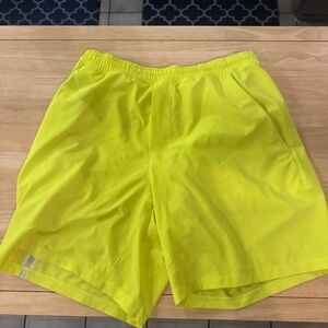 Lululemon Men's Medium Pacebreaker Short 7 inch lined